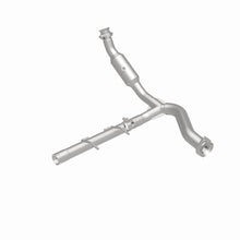 Load image into Gallery viewer, MagnaFlow Direct Fit Catalytic Conv 06-09 Ford Expedition / 07-09 Lincoln Navigator/Navigator L P/S