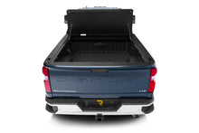 Load image into Gallery viewer, UnderCover 2020 Chevy Silverado 2500/3500 HD 6.9ft Flex Bed Cover