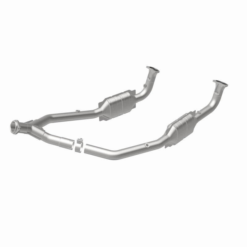 MagnaFlow Direct Fit Catalytic Converter 99-04 LR Discovery V8 OEM