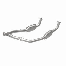 Load image into Gallery viewer, MagnaFlow Direct Fit Catalytic Converter 99-04 LR Discovery V8 OEM