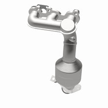 Load image into Gallery viewer, MagnaFlow Direct Fit Catalytic Converter 04-06 Toyota Sienna 3.3L