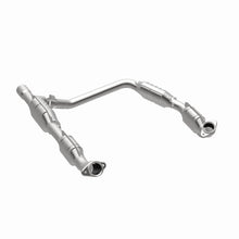 Load image into Gallery viewer, MagnaFlow Conv DF 05-07 Ford E-250/E-350 Econoline V8 5.4L