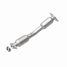 Load image into Gallery viewer, MagnaFlow Direct Fit Catalytic Converter 07-08 Nissan Sentra 2.0L (49 State)