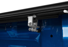 Load image into Gallery viewer, Retrax 16-18 Tacoma 6ft Regular / Access &amp; Double Cab RetraxONE XR