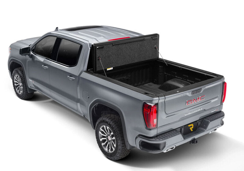 UnderCover 19-23 Chevy/GMC Silverado/Sierra 69.6in Fusion Bed Cover - North Sky Blue Metallic