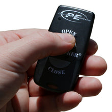 Load image into Gallery viewer, Pace Edwards 09-16 Dodge Ram 5ft 6in Bed BedLocker