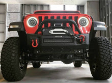 Load image into Gallery viewer, Oracle Jeep JL/Gladiator JT Oculus Bi-LED Projector Headlights - Amber/White Switchback