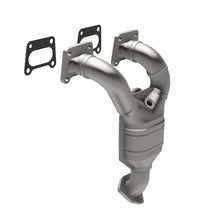 Load image into Gallery viewer, MagnaFlow Direct Fit Catalytic Converter 97-99 Sentra 1.6L manif 49S