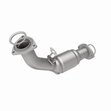 Load image into Gallery viewer, MagnaFlow Conv DF 99-02 Toyota 4 Runner 3.4L Front