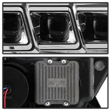 Load image into Gallery viewer, Spyder 16-20 Toyota Tacoma Halogen Model Only High-Power LED Headlights - Chrome PRO-YD-TT16HALAP-C