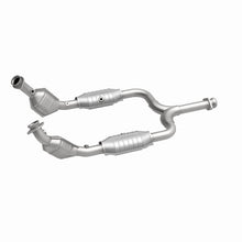 Load image into Gallery viewer, MagnaFlow Conv DF 99-01 Ford Mustang 3.8L