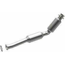 Load image into Gallery viewer, MagnaFlow 04-11 Lincoln Town Car V8 4.6L GAS California Catalytic Converter Direct Fit