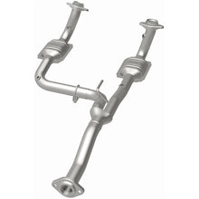 Load image into Gallery viewer, MagnaFlow Direct Fit Catalytic Converter 07 Jeep Liberty 3.7L OEM