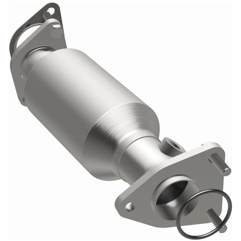 Magnaflow Conv DF 13-15 Frontier 4 Close Coupled