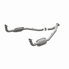 Load image into Gallery viewer, MagnaFlow Conv DF 97 Land Rover Defender 90 4.0L Y-Pipe Assy / 96-99 Discovery 4.0L Y-Pipe Assy