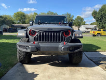 Load image into Gallery viewer, Oracle Oculus Bi-LED Projector Headlights for Jeep JL/Gladiator JT - w/ BC1 Controller