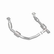 Load image into Gallery viewer, MagnaFlow Conv Direct Fit 05-06 Ford E-350 Super Duty 5.4L