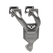 Load image into Gallery viewer, MagnaFlow Direct Fit Catalytic Converter 97-99 Sentra 1.6L manif 49S