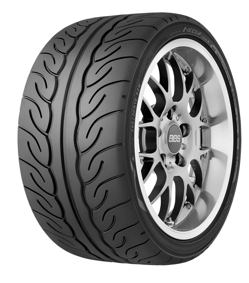 Yokohama Advan Neova AD08R Tire - 225/50R16 92V