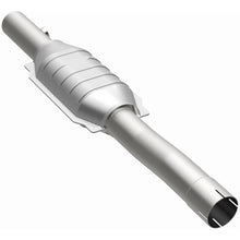 Load image into Gallery viewer, MagnaFlow Direct Fit Catalytic Converter 01-04 Jeep G/C 4.0L