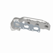 Load image into Gallery viewer, MagnaFlow Direct Fit Catalytic Converter 00 Suzuki Grand Vitara 2.5L