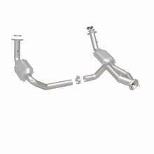 Load image into Gallery viewer, MagnaFlow Conv DF 02-06 Cadillac Escalade / 02-06 Chevy Avalanche 5.3L Dual Conv Y-Pipe Assembly 2WD