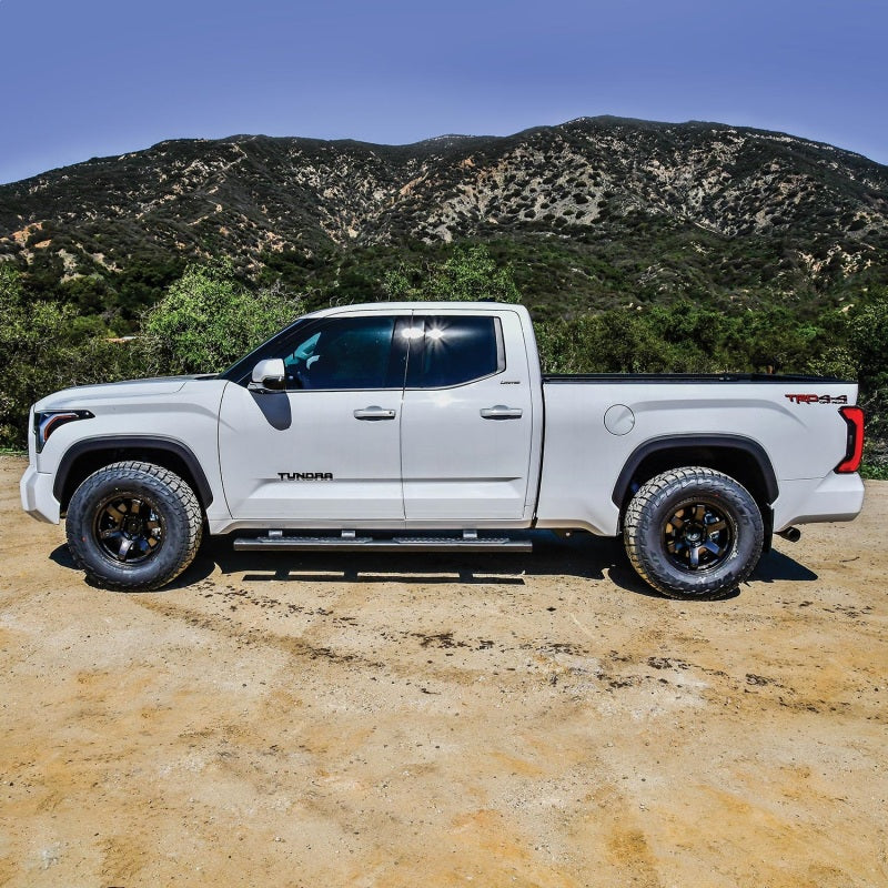 Westin 2022 Toyota Tundra Dbl Cab & Crew Max R5 Nerf Step Bars - Textured Black