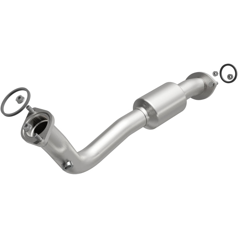 Magnaflow Conv DF 13-15 RAV4 2.5 Underbody