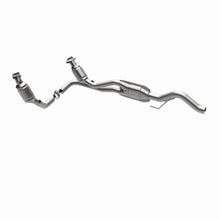 Load image into Gallery viewer, MagnaFlow Conv DF 00-03 Dodge Dakota 4.7L 4WD (49 State)