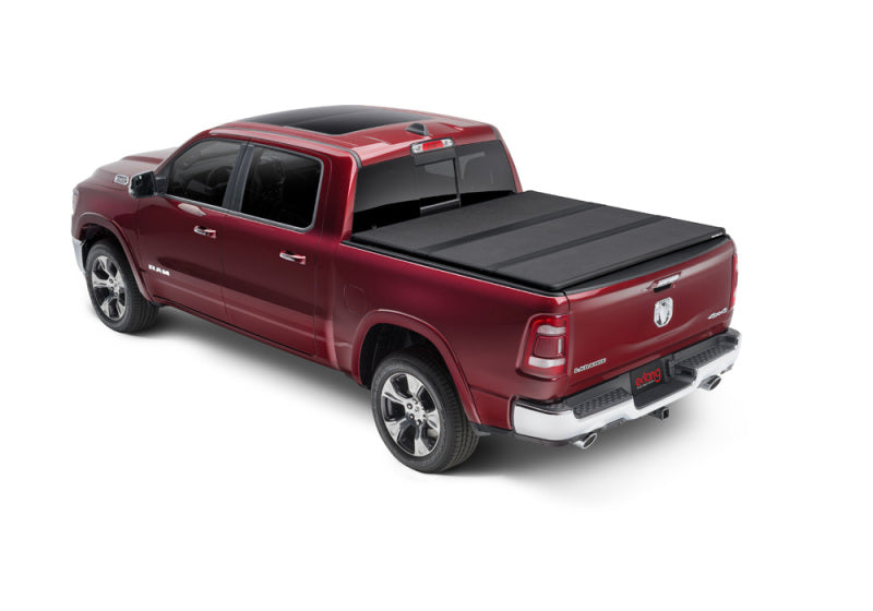 Extang 19-20 Dodge Ram (6 ft 4 in) with multifunction (split) tailgate Solid Fold 2.0