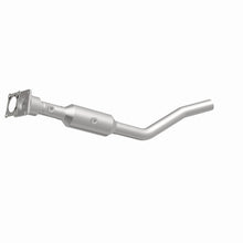 Load image into Gallery viewer, MagnaFlow Direct Fit Catalytic Converter CALIBER- 07-09 2.4L OEM