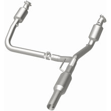 Load image into Gallery viewer, Magnaflow 01-02 Dodge Ram 2500 5.9L Direct Fit Converter