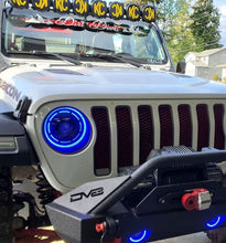Load image into Gallery viewer, Oracle Oculus Bi-LED Projector Headlights for Jeep JL/Gladiator JT - w/ BC1 Controller