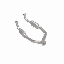 Load image into Gallery viewer, MagnaFlow Direct Fit Catalytic Converter 99-04 LR Discovery V8 OEM