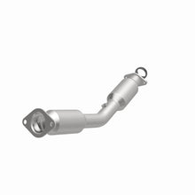 Load image into Gallery viewer, MagnaFlow Direct Fit Catalytic Converter 07-08 Nissan Sentra 2.0L (49 State)