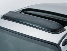 Load image into Gallery viewer, AVS Universal Windflector Classic Sunroof Wind Deflector (Fits Up To 34.25in.) - Smoke