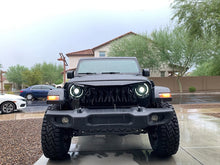 Load image into Gallery viewer, Oracle Jeep JL/Gladiator JT Oculus Bi-LED Projector Headlights - Amber/White Switchback