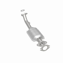 Load image into Gallery viewer, MagnaFlow Direct Fit Catalytic Converter 01-04 Pathfinder DS rr OEM
