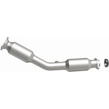 Load image into Gallery viewer, MagnaFlow Direct Fit Catalytic Converter 07-08 Nissan Sentra 2.0L (49 State)