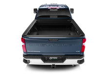 Load image into Gallery viewer, Retrax 2019Chevy &amp; GMC 6.5ft Bed 1500 PowertraxPRO XR