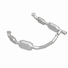 Load image into Gallery viewer, MagnaFlow Conv DF 05-07 Ford E-250/E-350 Econoline V8 5.4L