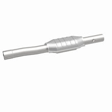 Load image into Gallery viewer, MagnaFlow Direct Fit Catalytic Converter 01-04 Jeep G/C 4.0L