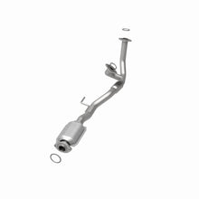 Load image into Gallery viewer, MagnaFlow Conv DF 97-02 Toyota Carmry 3.0L