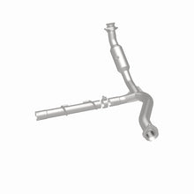 Load image into Gallery viewer, MagnaFlow Direct Fit Catalytic Conv 06-09 Ford Expedition / 07-09 Lincoln Navigator/Navigator L P/S