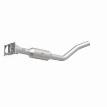 Load image into Gallery viewer, MagnaFlow Direct Fit Catalytic Converter CALIBER- 07-09 2.4L OEM