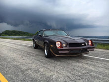 Load image into Gallery viewer, Oracle Pre-Installed Lights 7 IN. Sealed Beam - Amber Halo