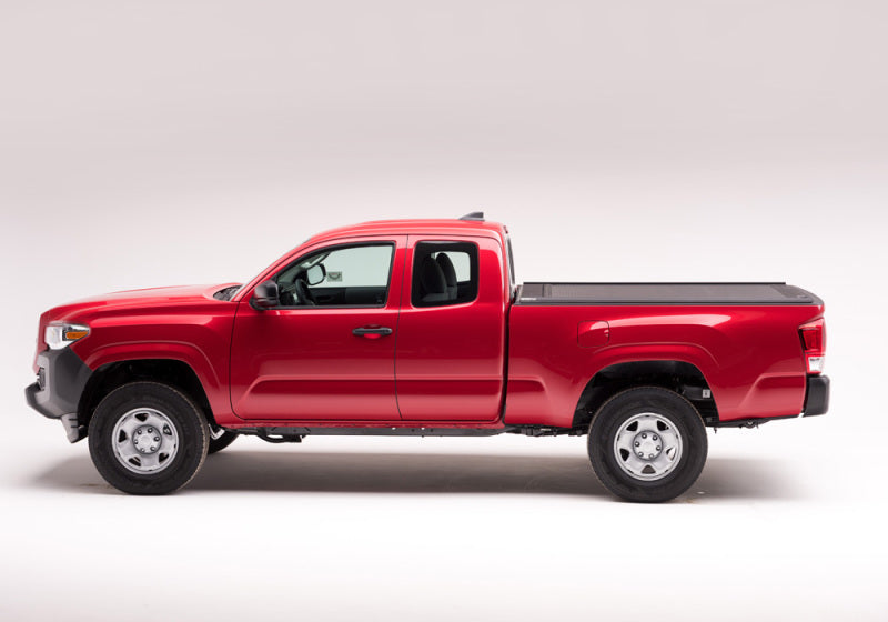 Retrax 2022+ Toyota Tundra Regular & Double Cab 6.5ft Bed w/Deck Rail System RetraxONE MX