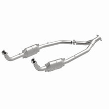 Load image into Gallery viewer, MagnaFlow Direct Fit Catalytic Converter 99-04 LR Discovery V8 OEM