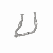 Load image into Gallery viewer, MagnaFlow Direct Fit Catalytic Converter 99-04 LR Discovery V8 OEM