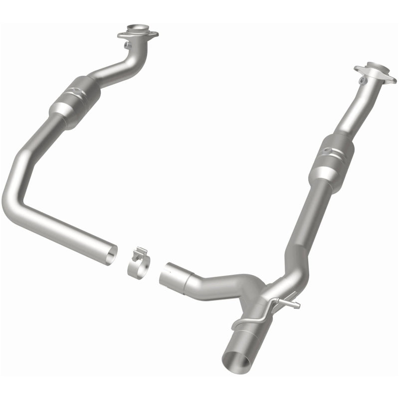 Magnaflow Conv DF 2009-2012 E-150 5.4 L Underbody